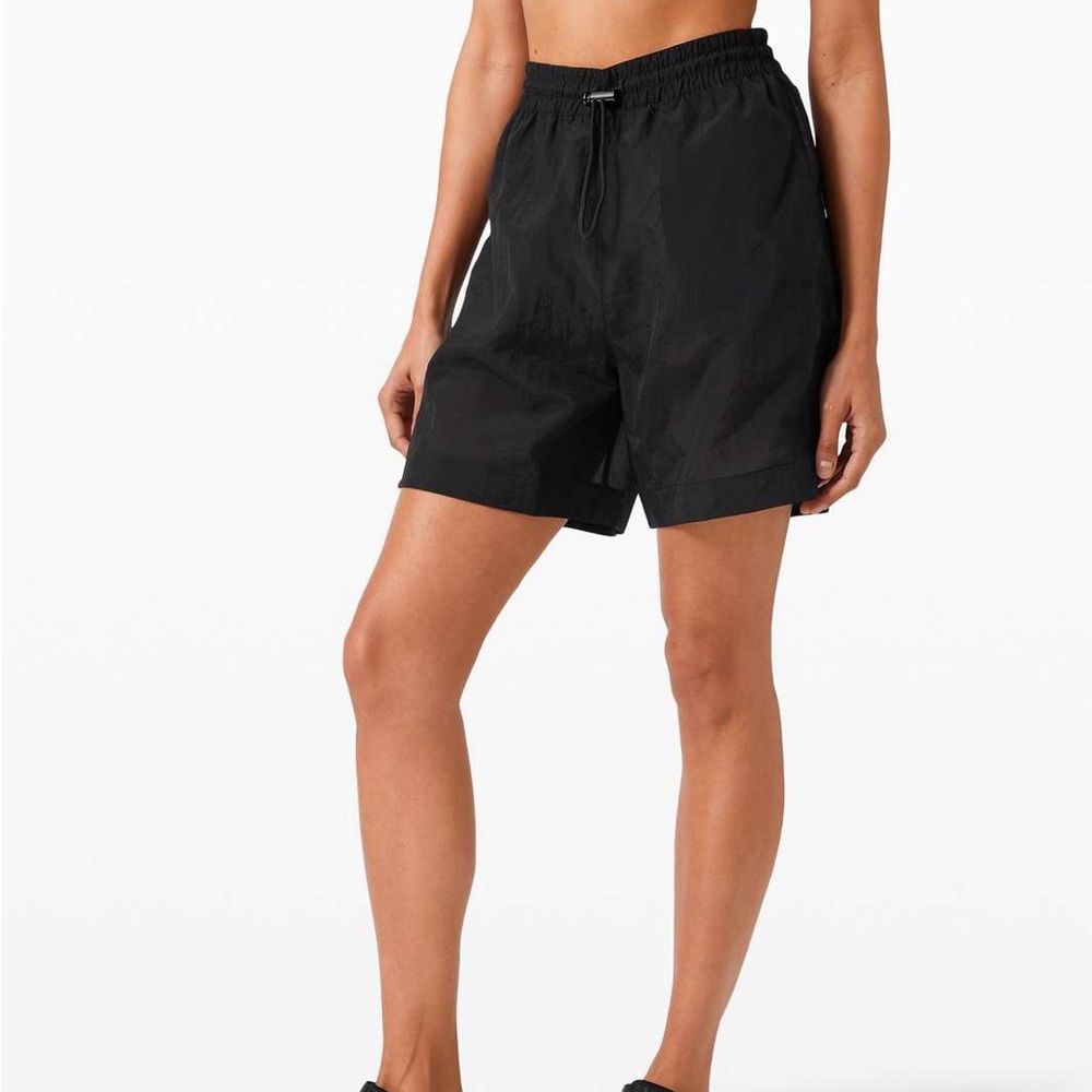 Lululemon Clear Intention Short
